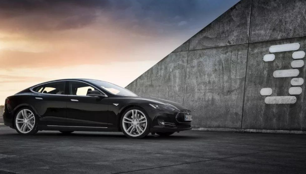 特斯拉model3落地價(jià)格是多少？特斯拉model3可以按揭嗎？